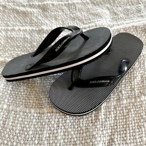 Boys Dolce & Gabbana sandals size 31 (13.5 US)